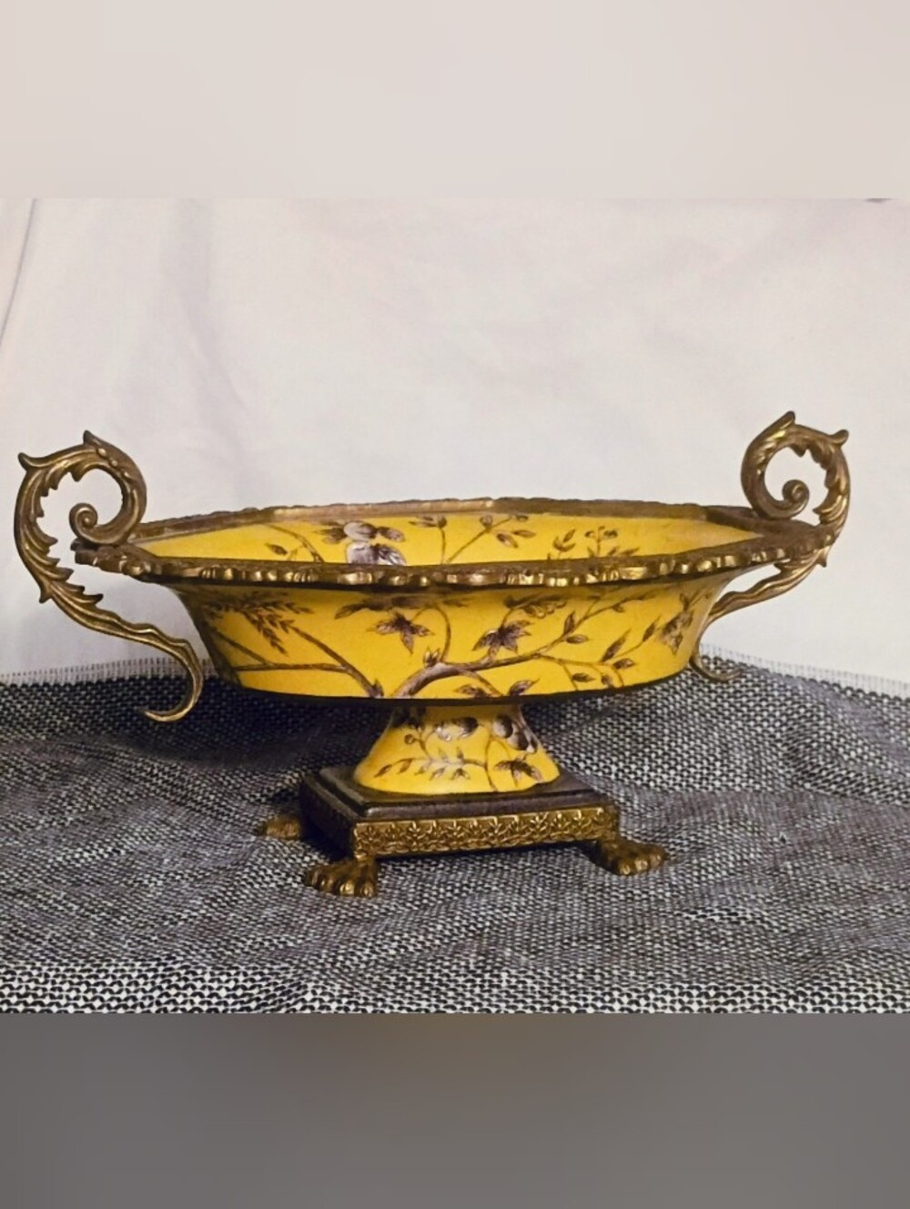 Vintage Chinese Porcelain And Brass Decorative Trinket Bowl